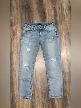 Silver Jeans Light Wash Boyfriend Jeans with Distressing